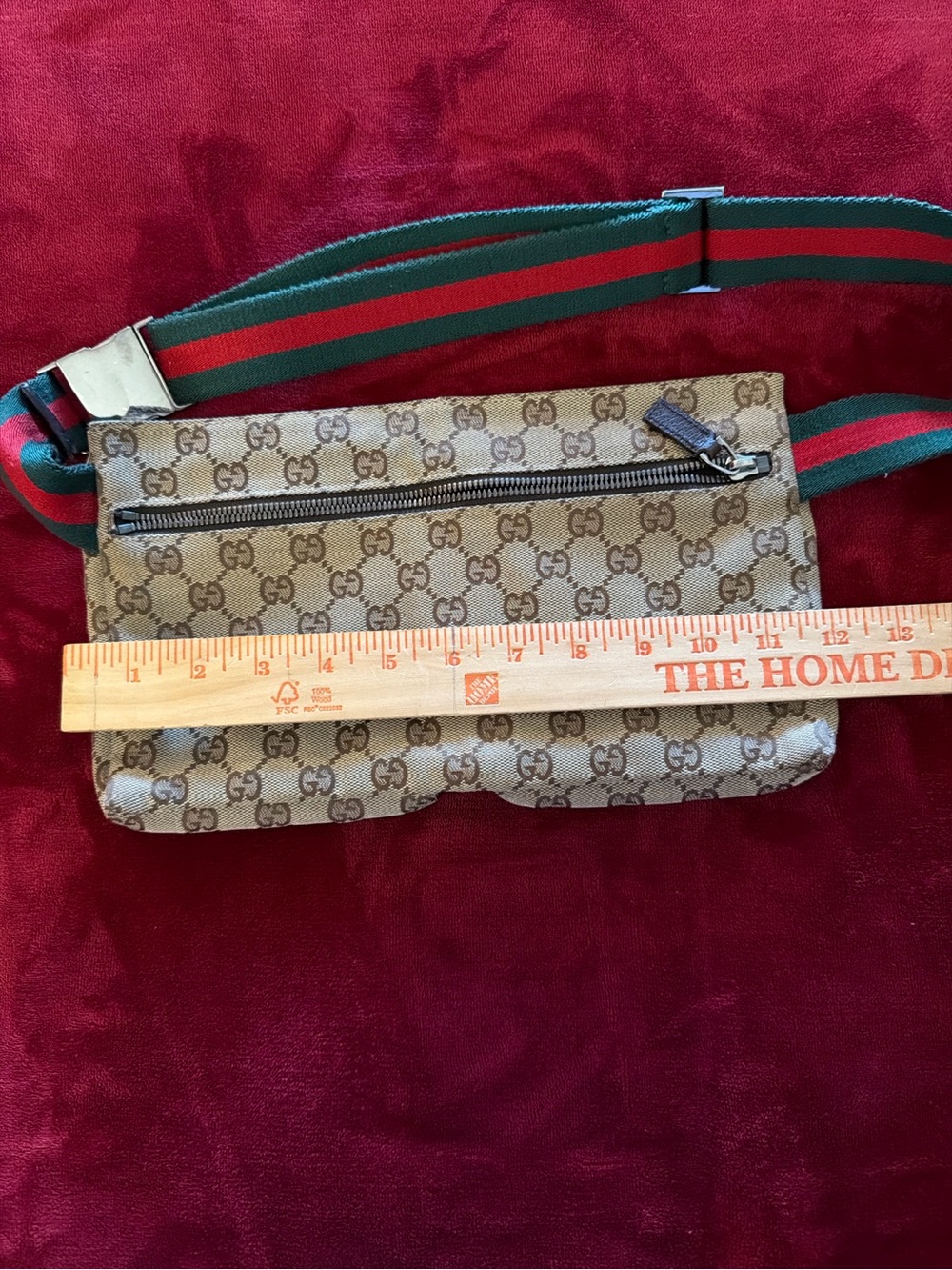 Gucci GG Canvas Belt Bag / Waist Bag / Crossbody - Picture 10 of 16